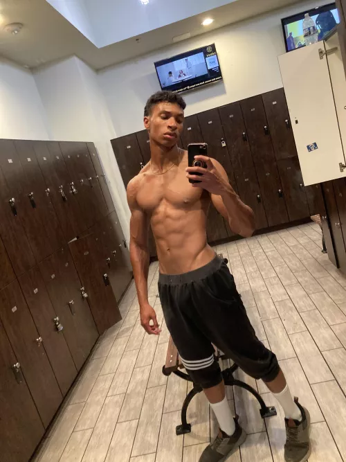 Been a while since I posted 💪🏽 by Emotional_Victory