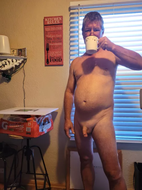 Good Morning by nakedinco11