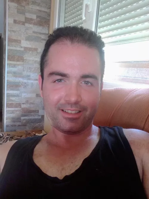 Hello bros, i'm so happy today!!! 😋 by theinfamousvidal