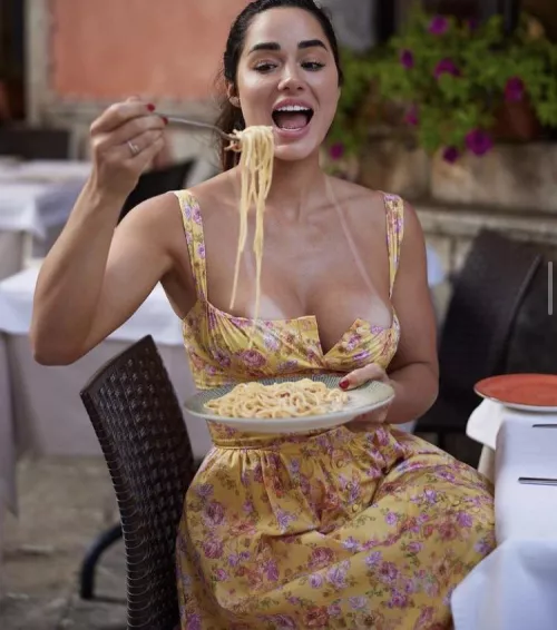 married beauty IUTR by ureki20222