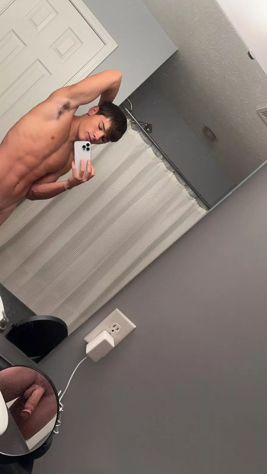 Mirror mirror posted by adwopash