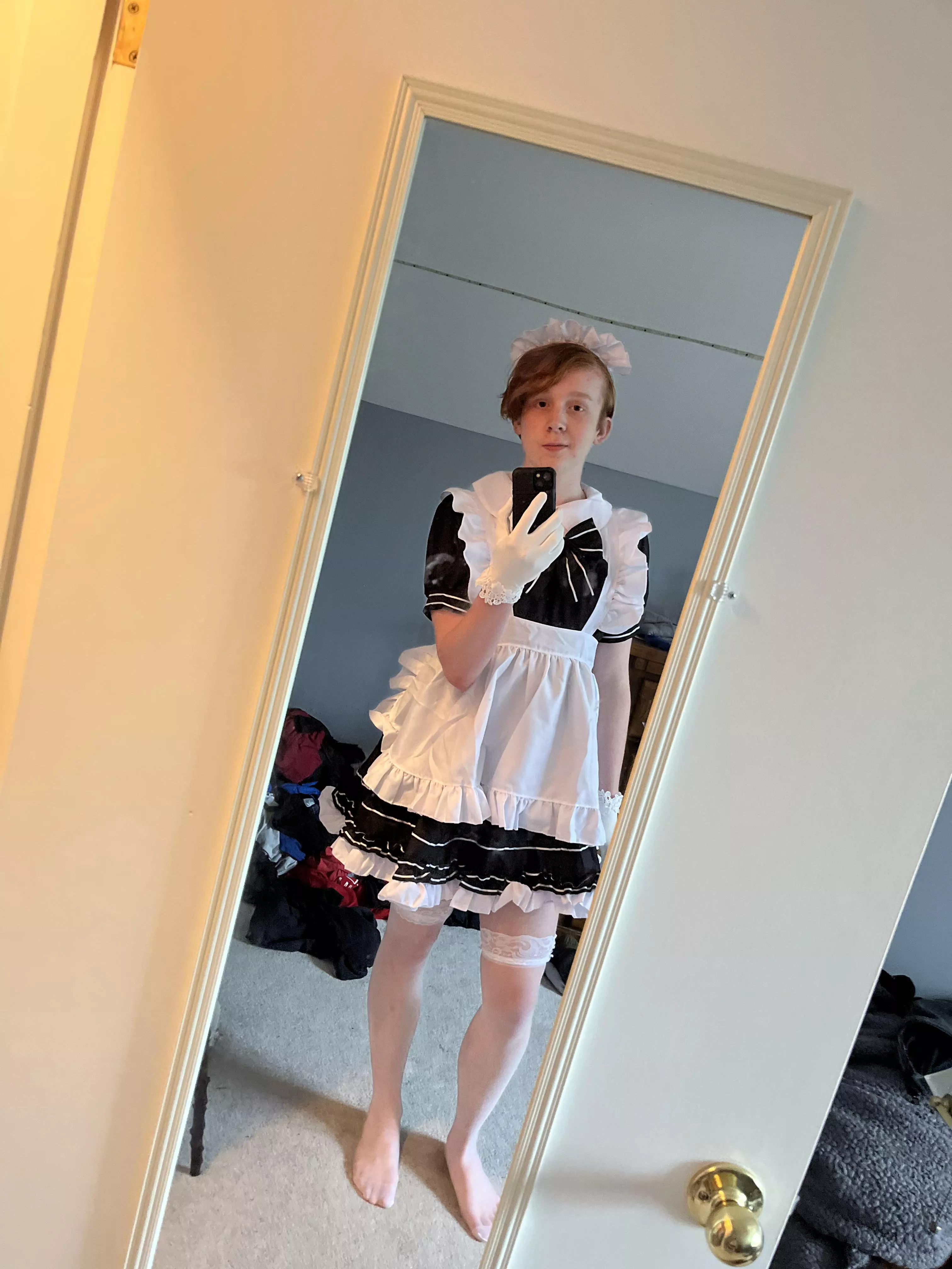 Second maid outfit, first one was pink and mid af posted by davidinthevill