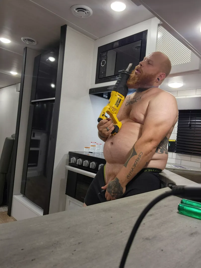 Who wants to cum work with a Retired Marine? by Leprechaun1616