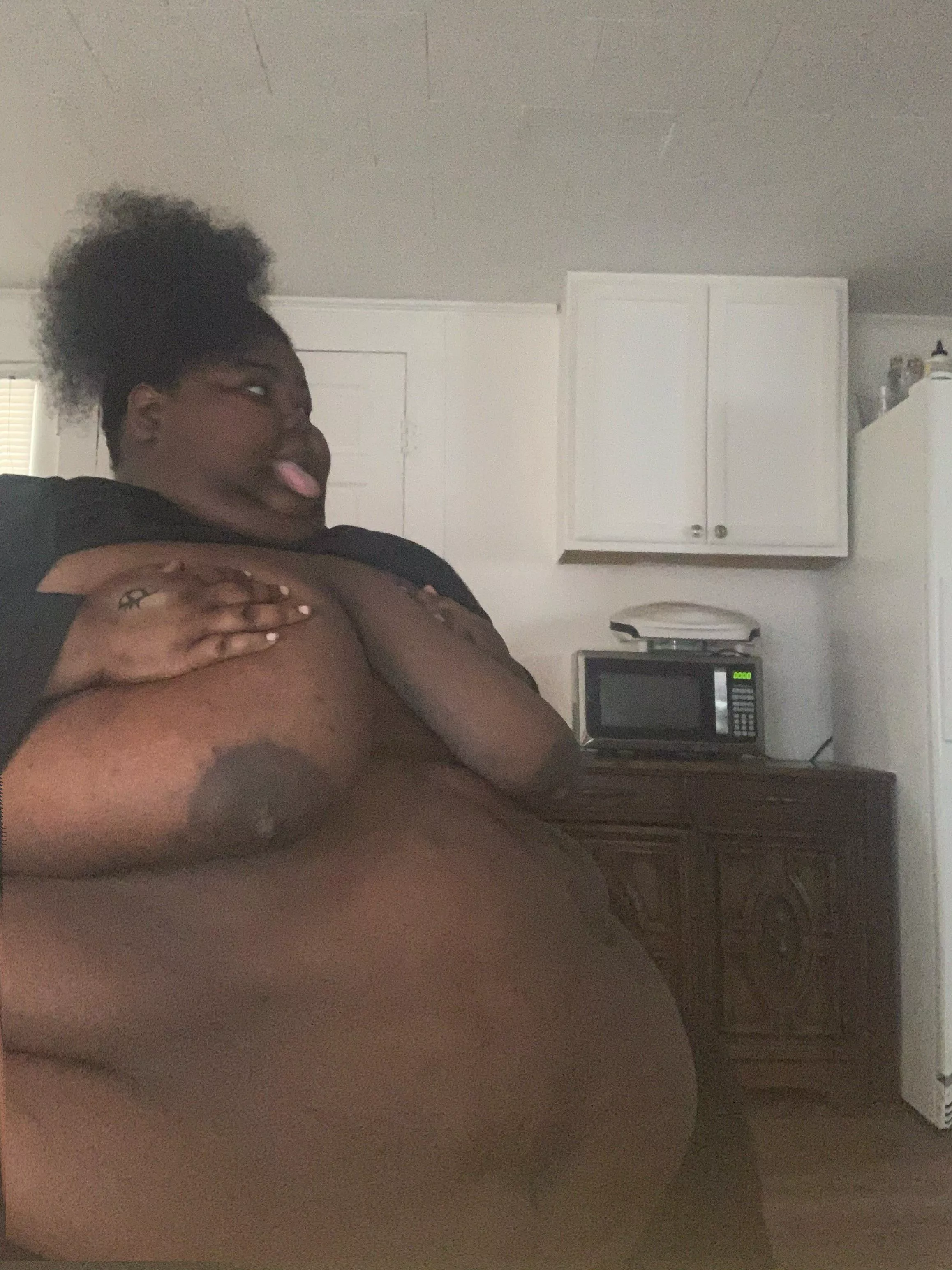 Anyone wanna to suck my nipples ? posted by SSBBWAMIRA