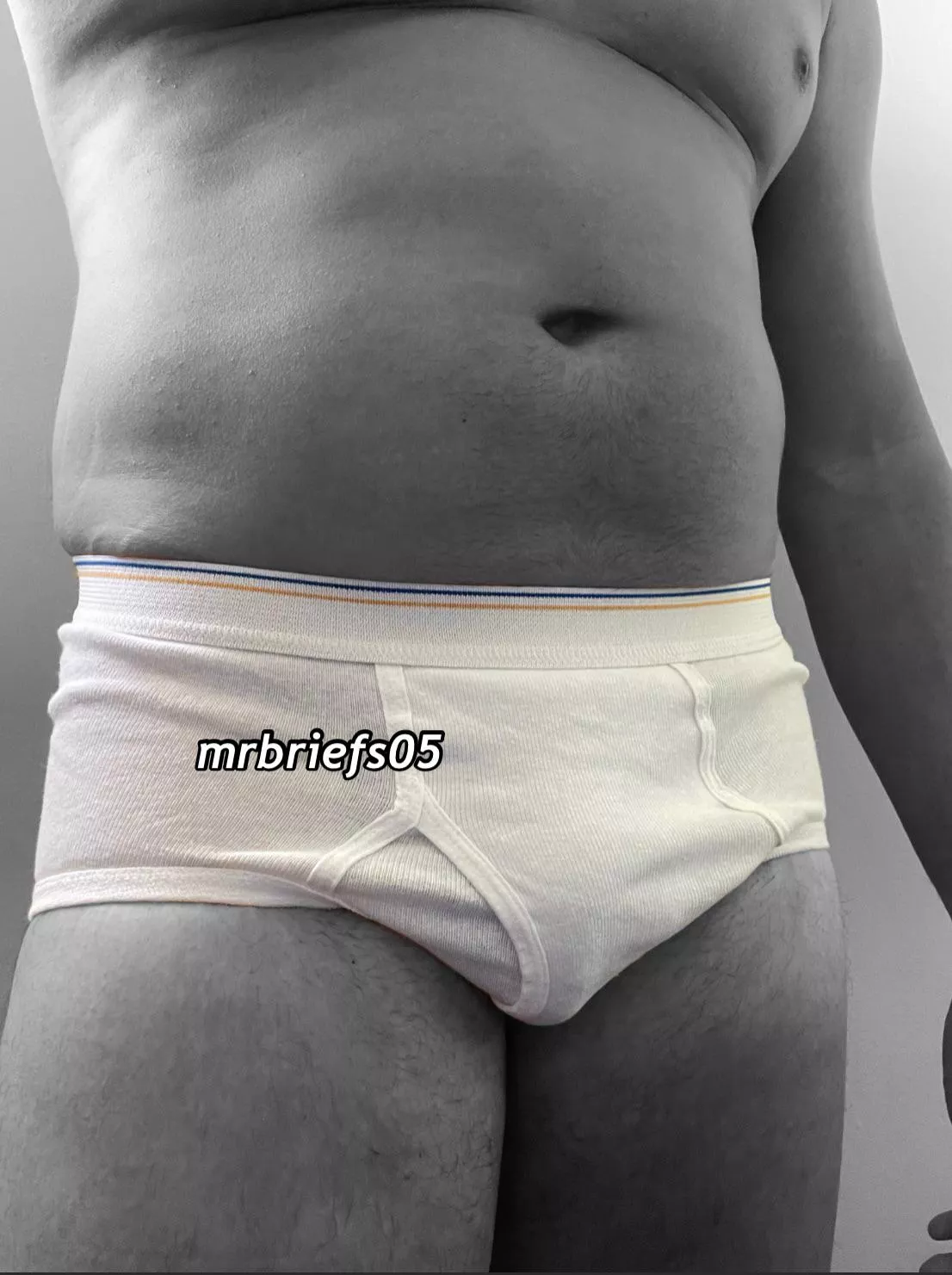 Friday Fruits…🤍 Age 46 posted by mrbriefs05