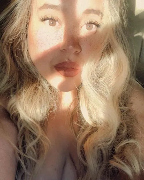 Golden Hour by Elle_Peach