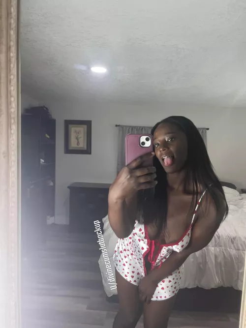 Happy Fridays! by Divinecumslutbackup