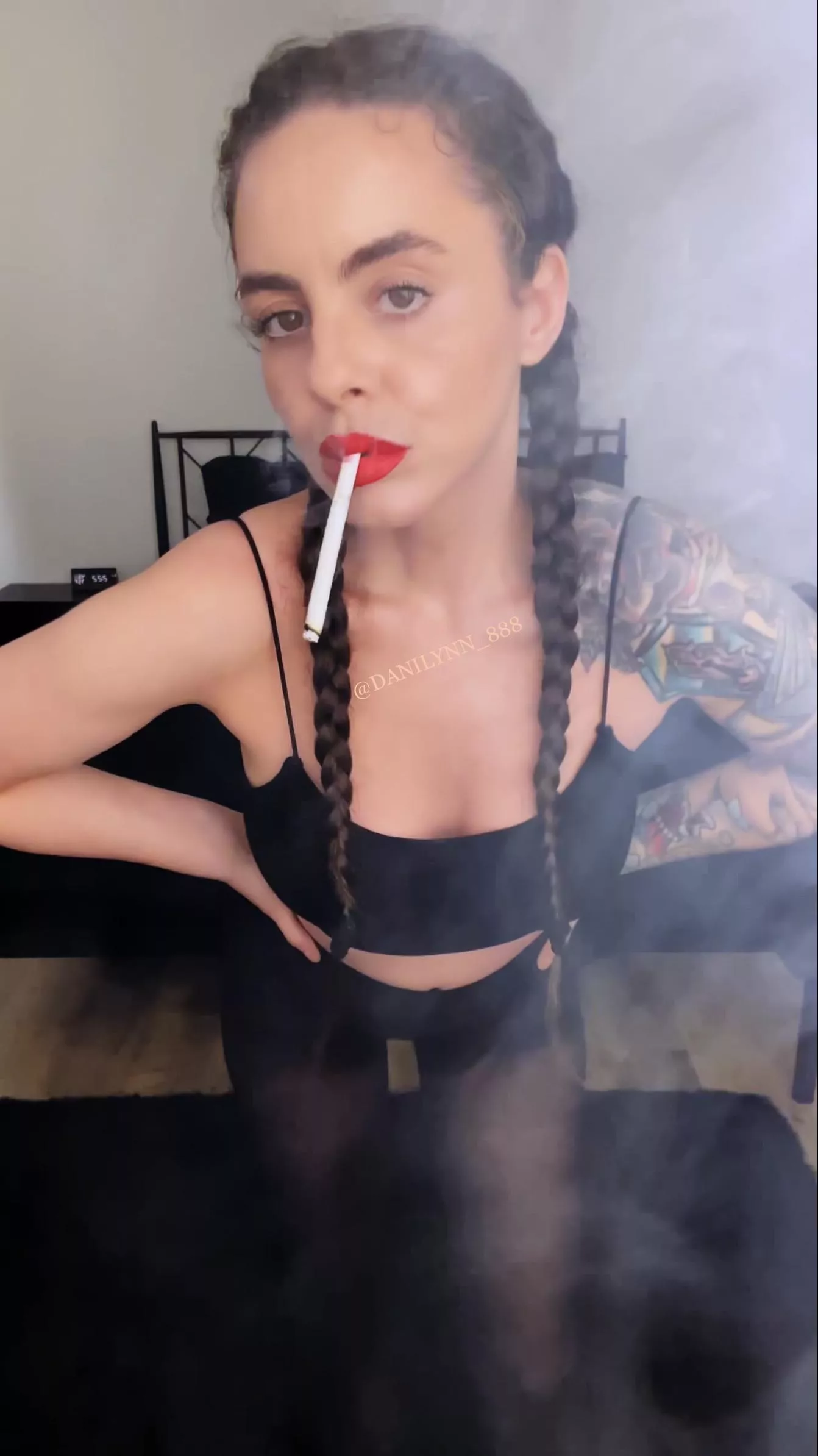 I can feel how much you’re craving me 💋💨 posted by DaniLynn8888