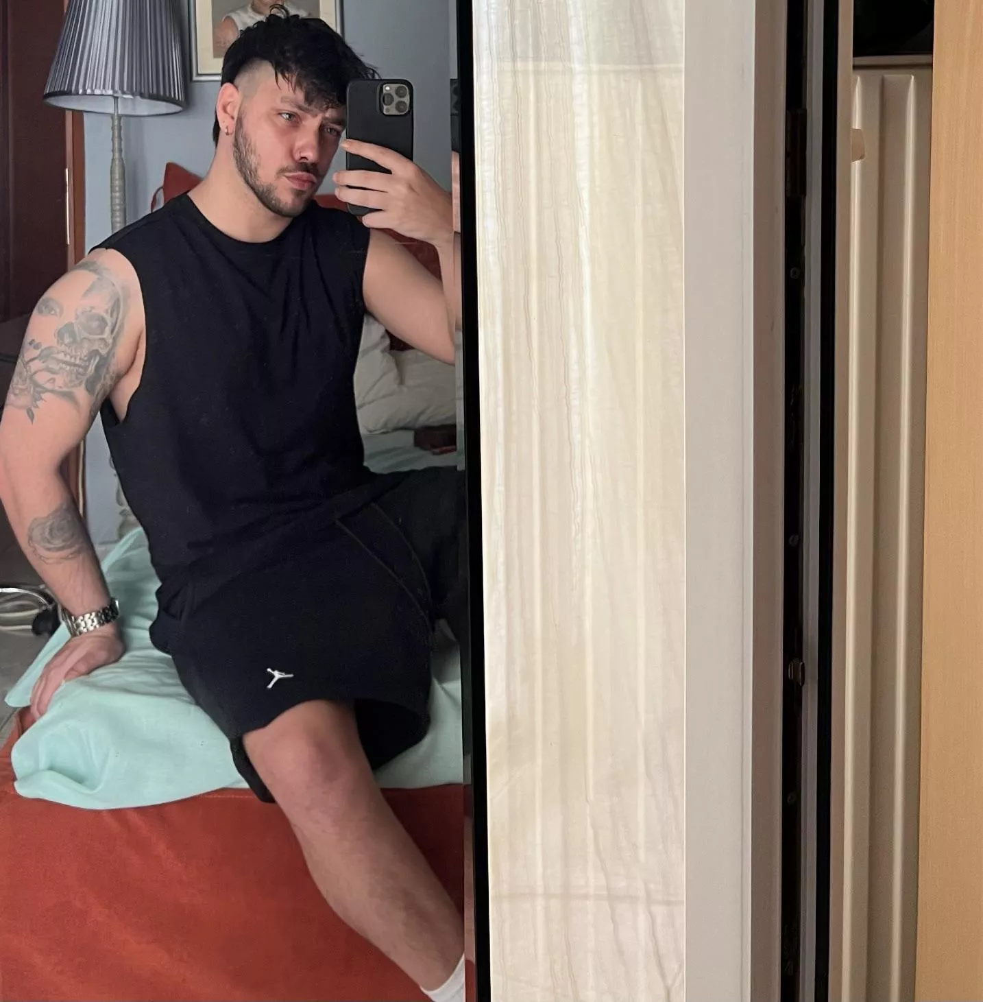 I’ll definitely delete later but looking for some cool people to chat with posted by DudeJustBrowsing11