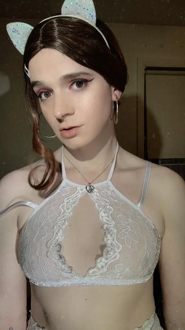 Make me your sissy wife? 💕👰‍♀️ by Bimbo_Hailey