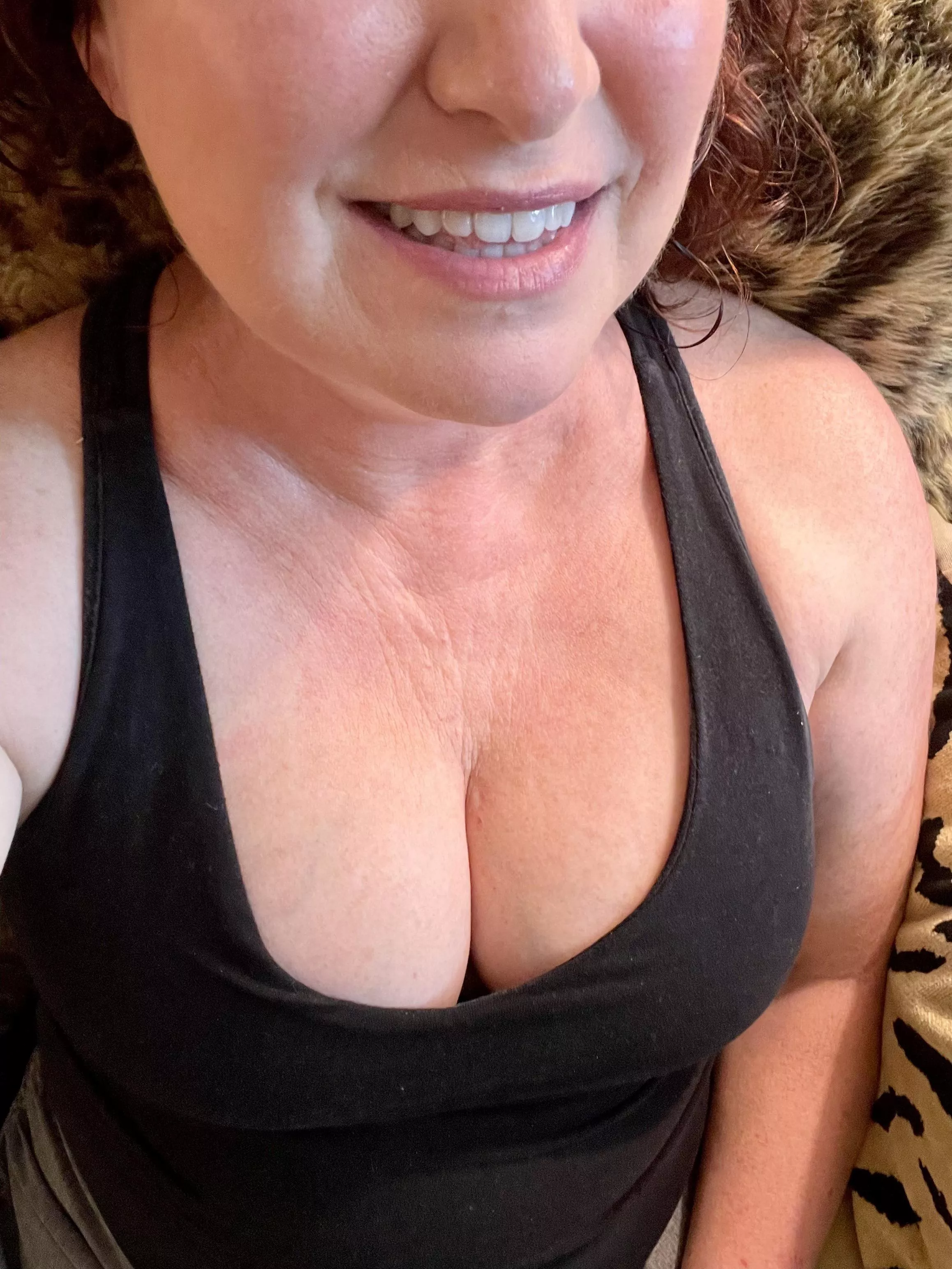 Natural titties make the best cleavage posted by lalamelange