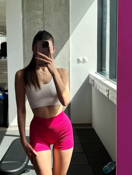 That gap is so tiny, can you see it? by BitterActz