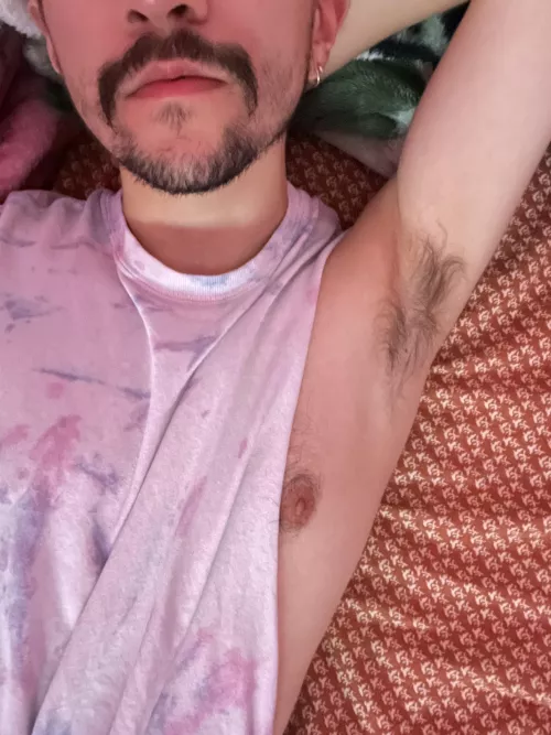 Took a walk, now my pits are musky by thecoolgirlcomplex