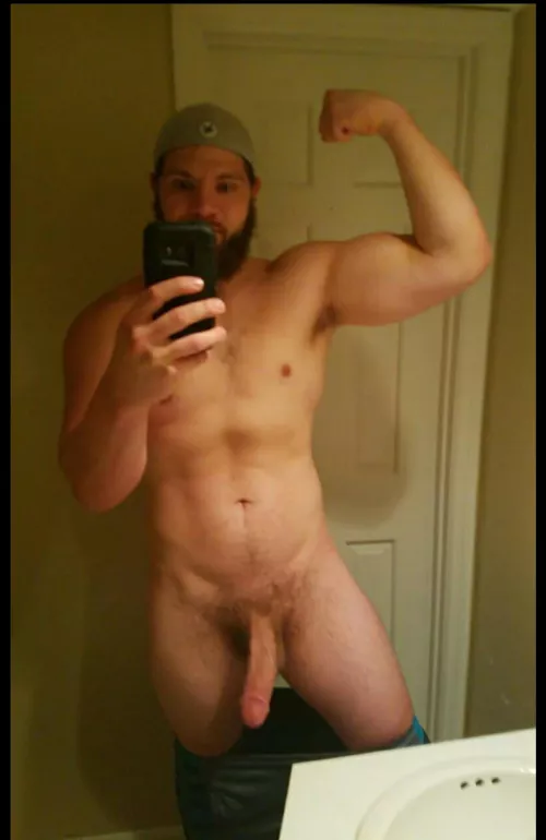 Anyone like a thick body to go along with thick beard and cock? by riskybusiness3334