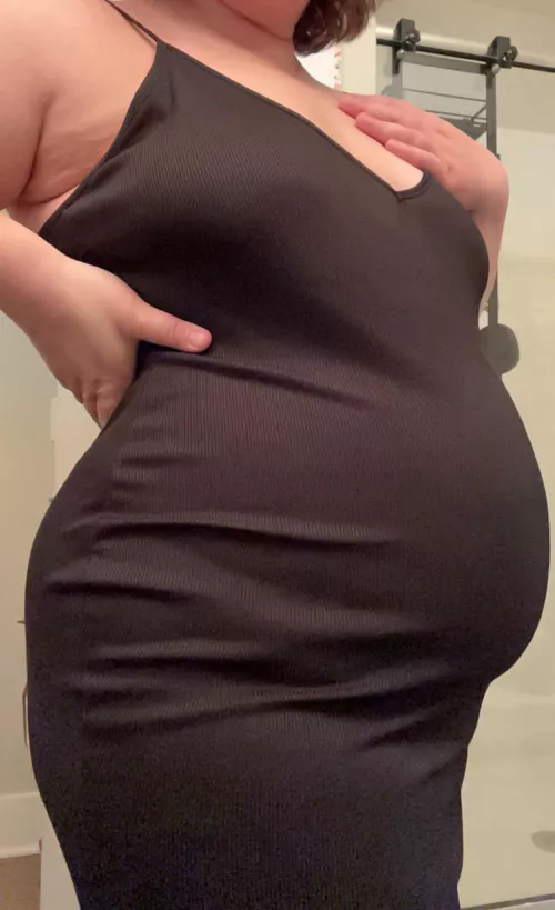 I ended up going to dinner with friends and they ended up giving me most of their desserts..I’m stuffed.. by XxHelen_of_TroyxX