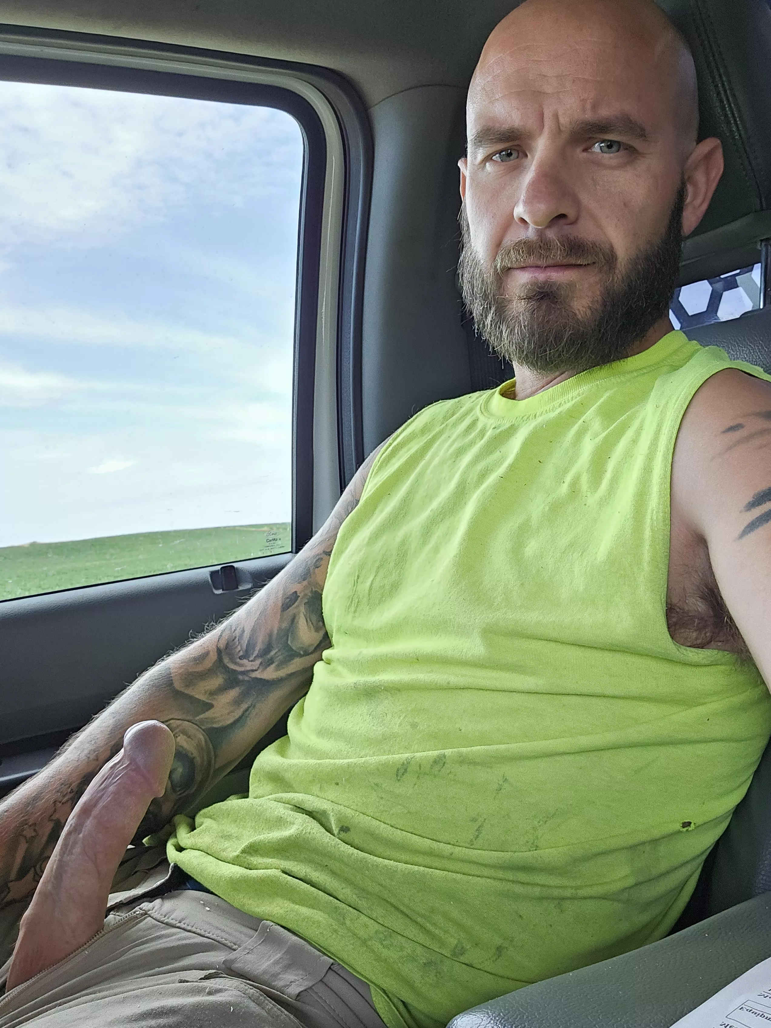 Lend a hand....mouth...both?? posted by Urnextdoorneighbors