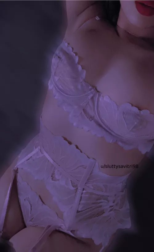 This one is too sexy! by sluttysavitri98