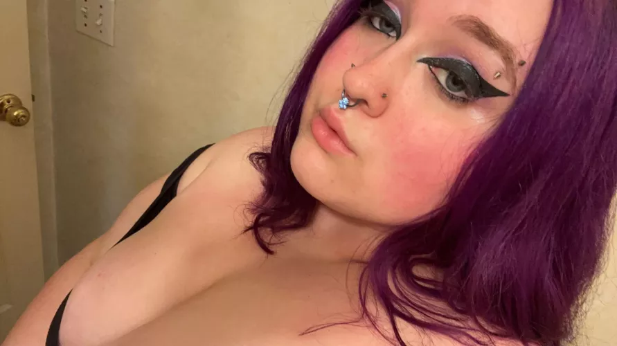 Can we cuddle? by goddesskarma3