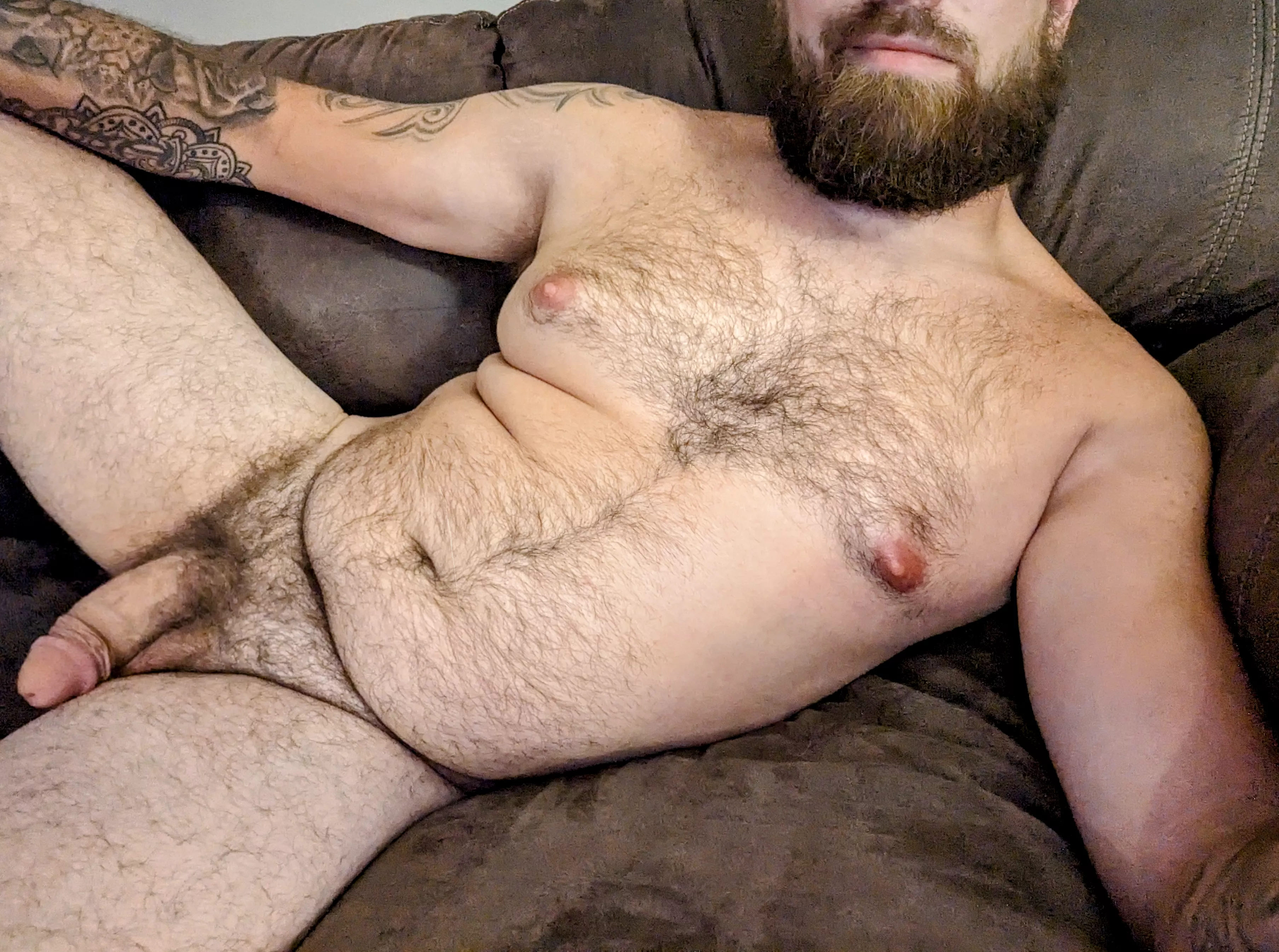 Come here and lay with me [34] posted by NoSignal--