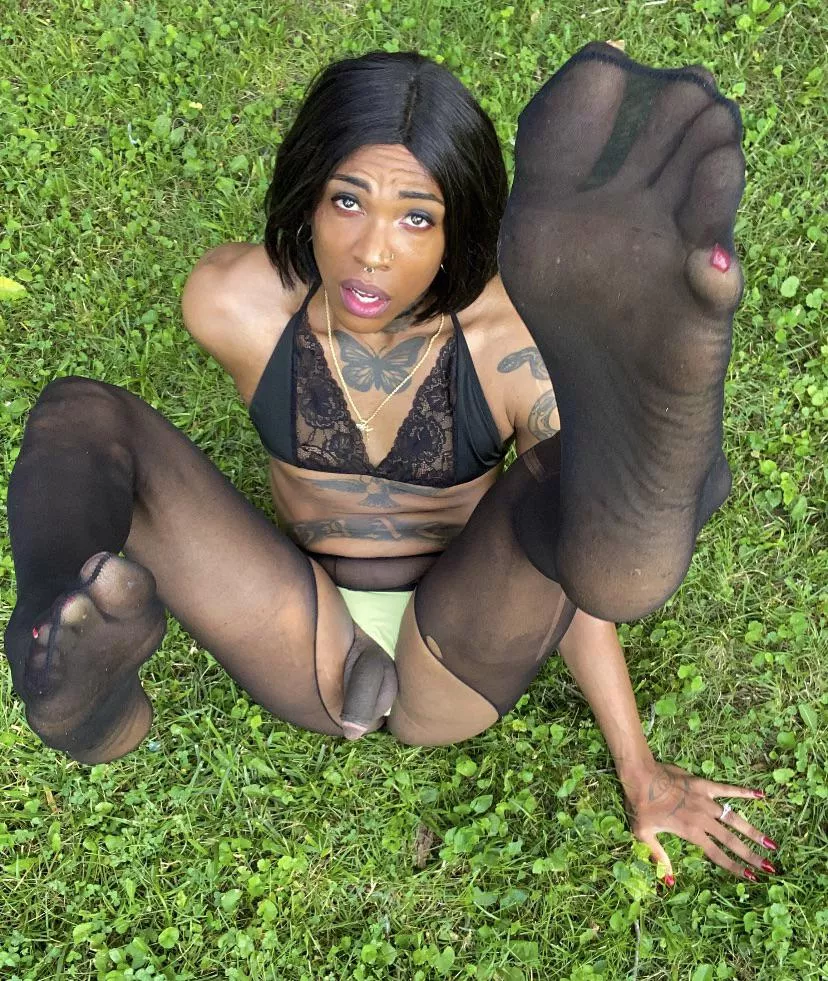 Come play with mee💋💦 posted by DieSlowLiveForever