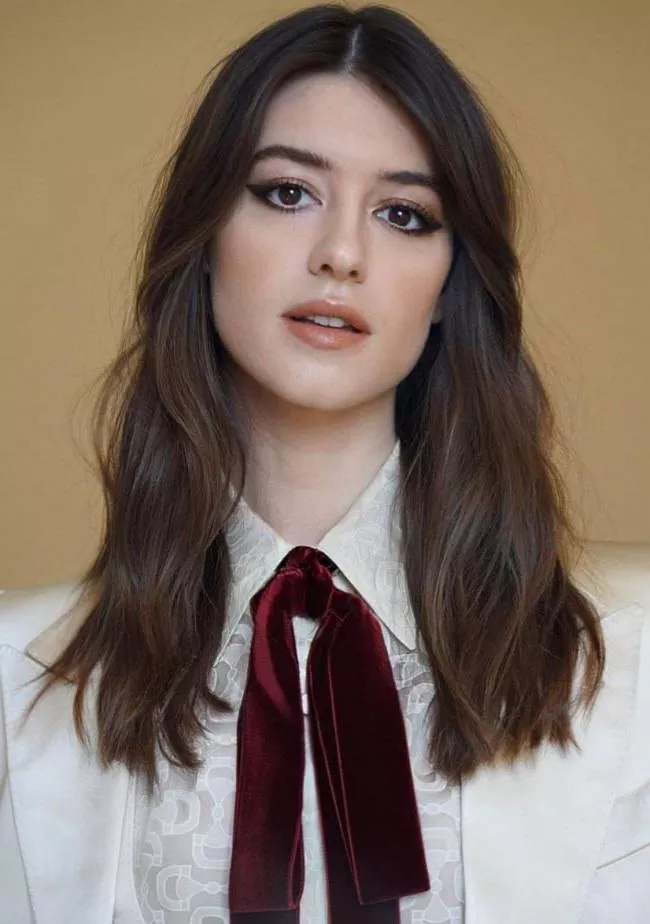 Daisy Edgar-Jones posted by Optimal-Cranberry251