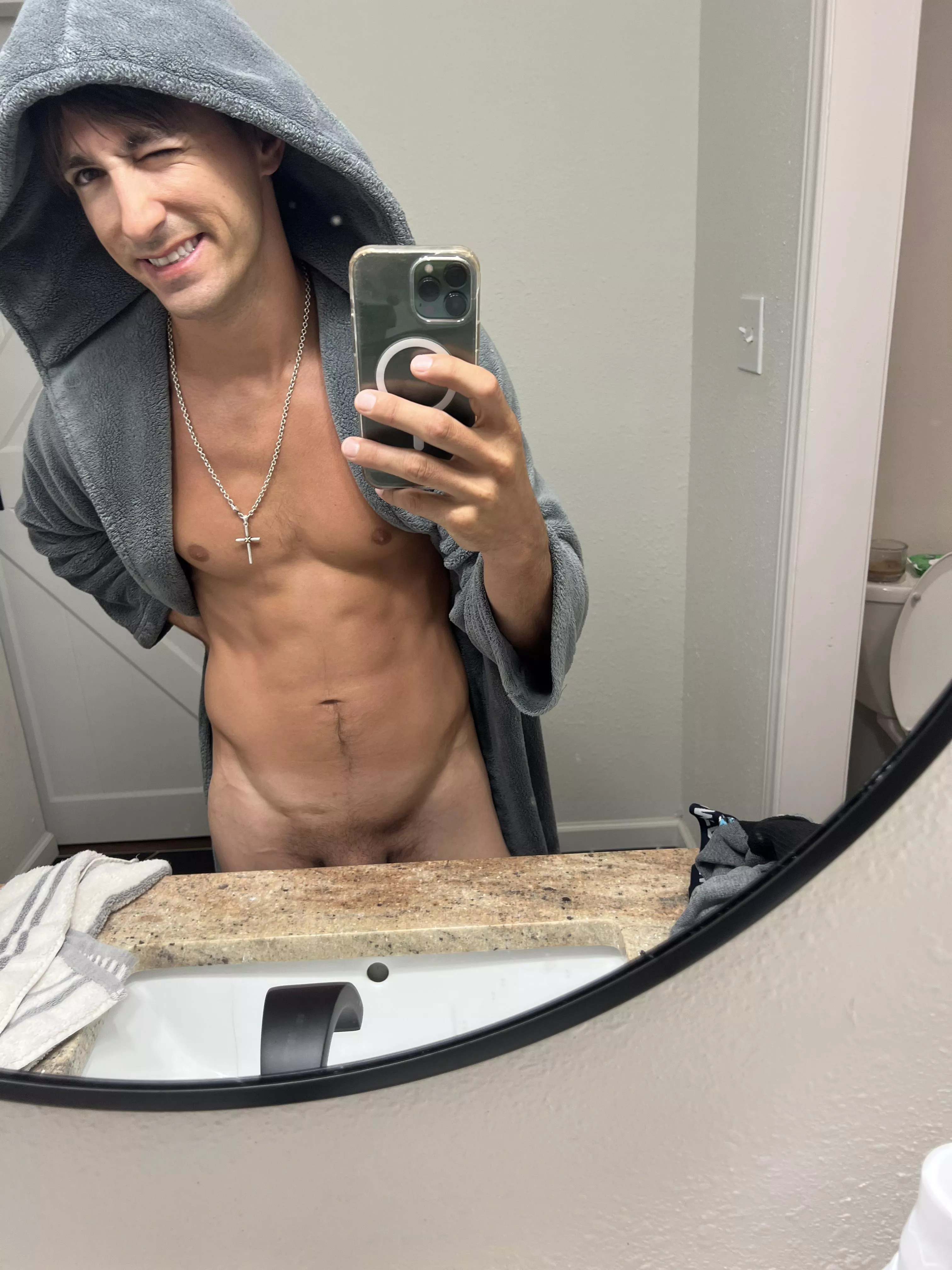 Find out (M) 30 posted by Goldfunx