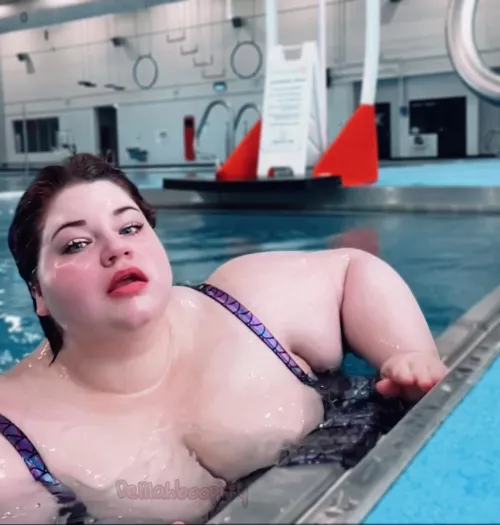 Fresh out o' the water by Delicious_Delilah