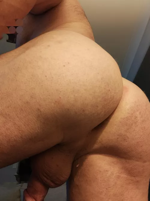 Just a gratuitous butt pic 😊 by Mixcoupl5050