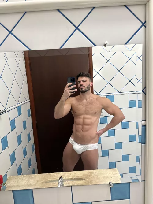 Like it or not? by italofassin