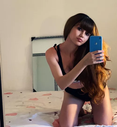 new here and felt cute in this😙 18f by OrlandoripeMango