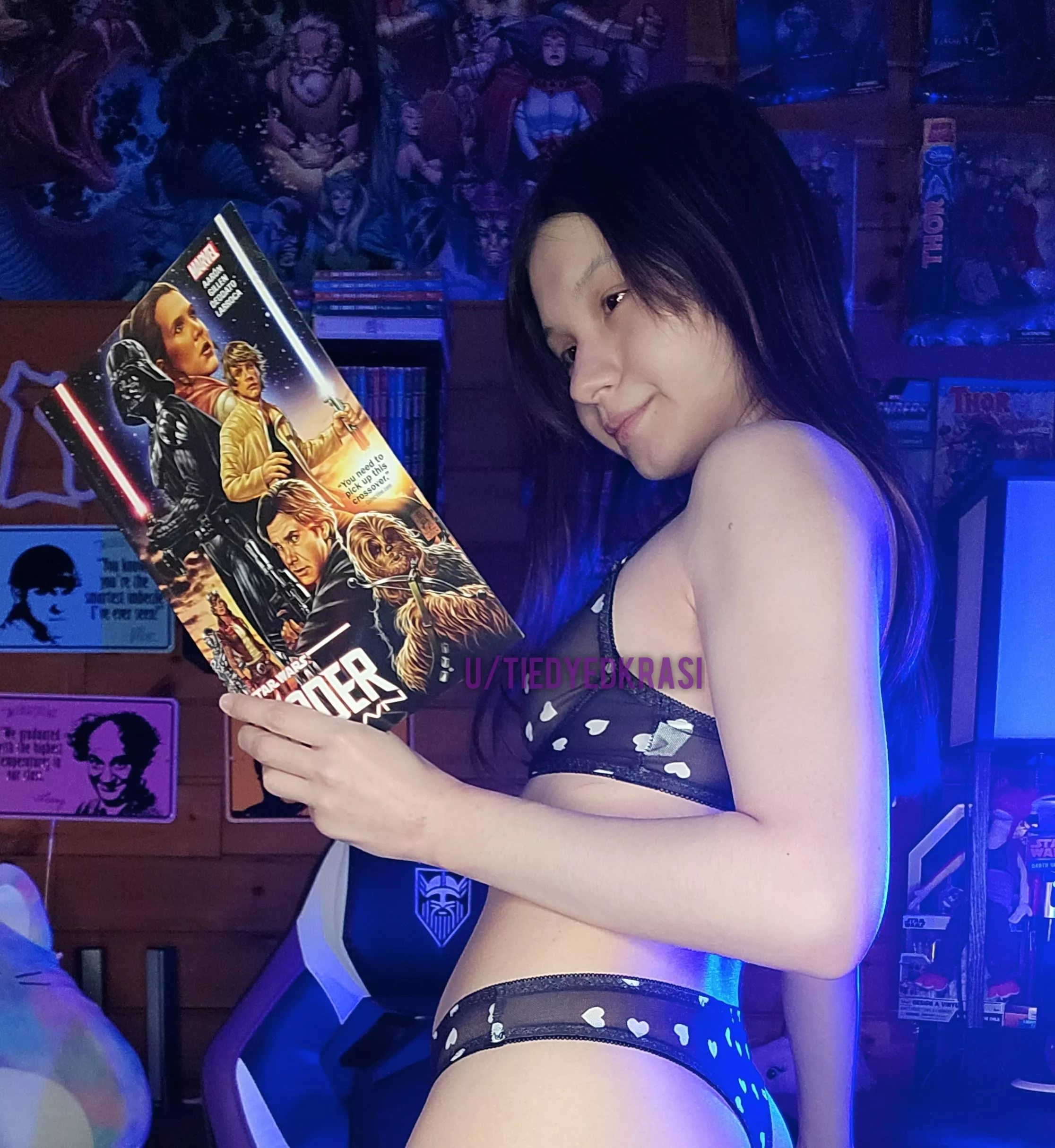 Do you have a place [F]or me to sit and read Star Wars comics? posted by tiedyedkrasi
