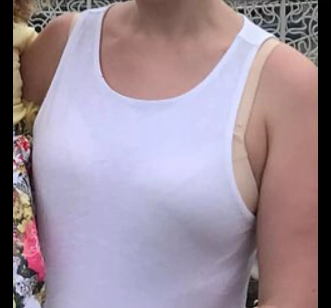 Friend on holiday posted by pbsred