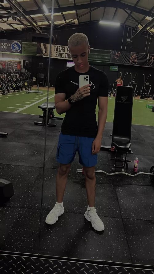 Gym 💪🏽 by Ryancosgrove7372