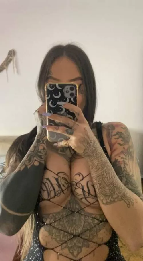 I like everything tight 🔥 by Lucy_BrownX