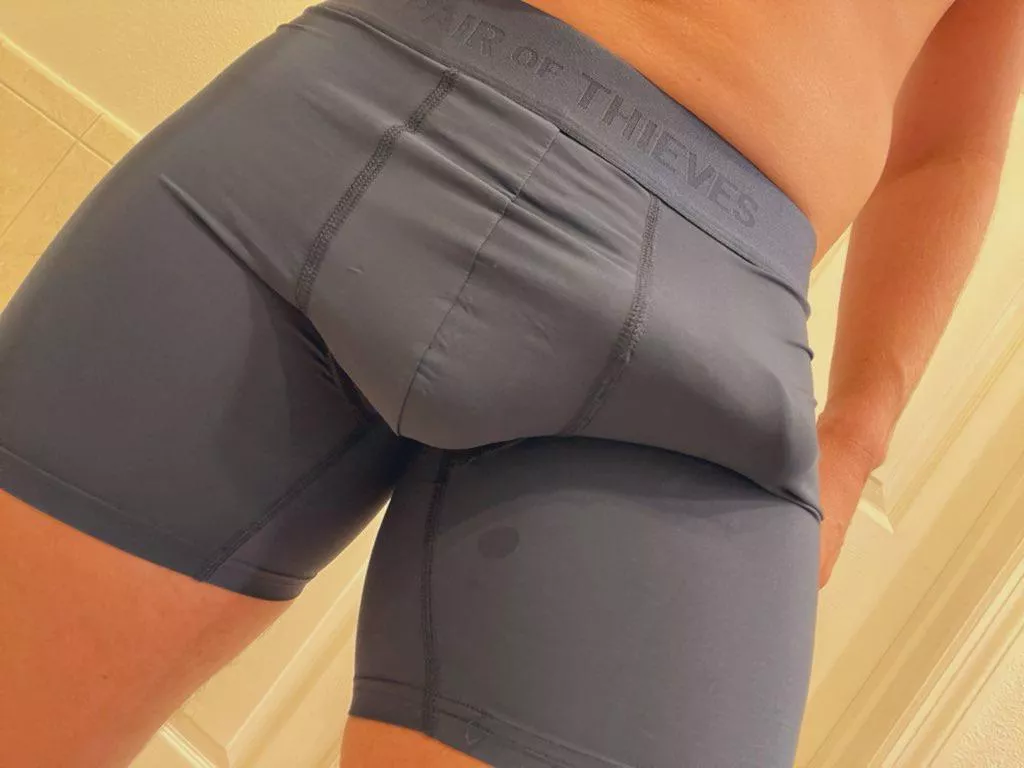 Morning bulge. posted by boltsfanfl