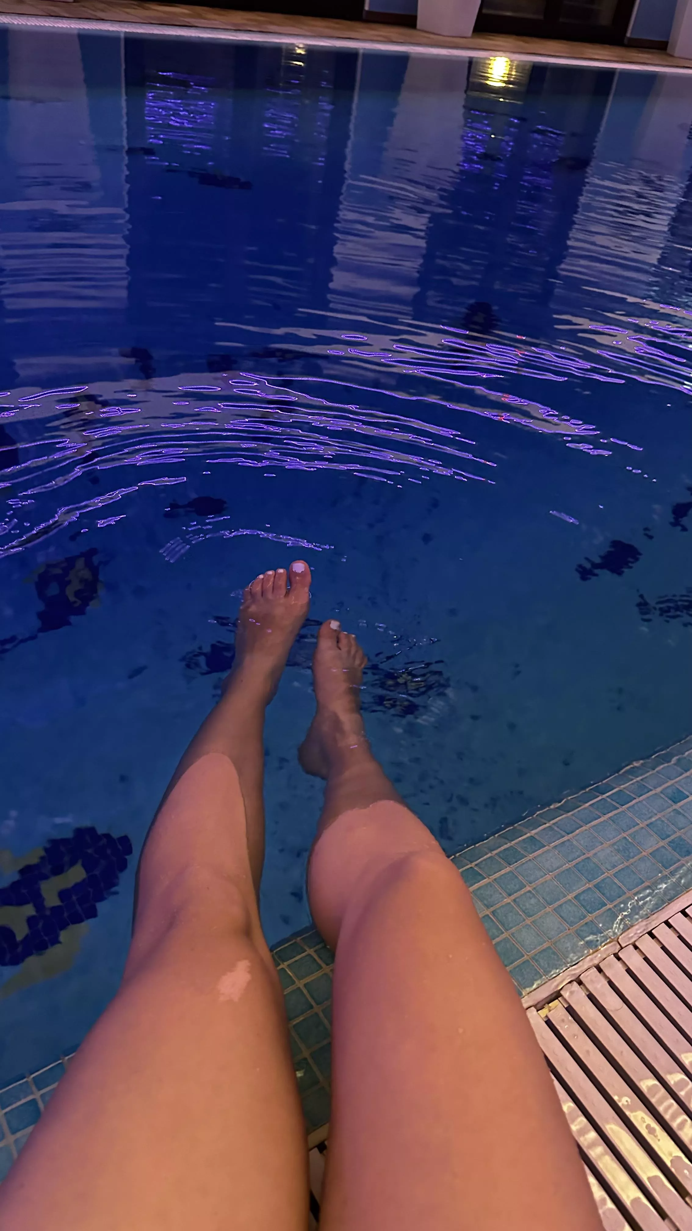 My feet at the spa <3 F19 posted by little__devill