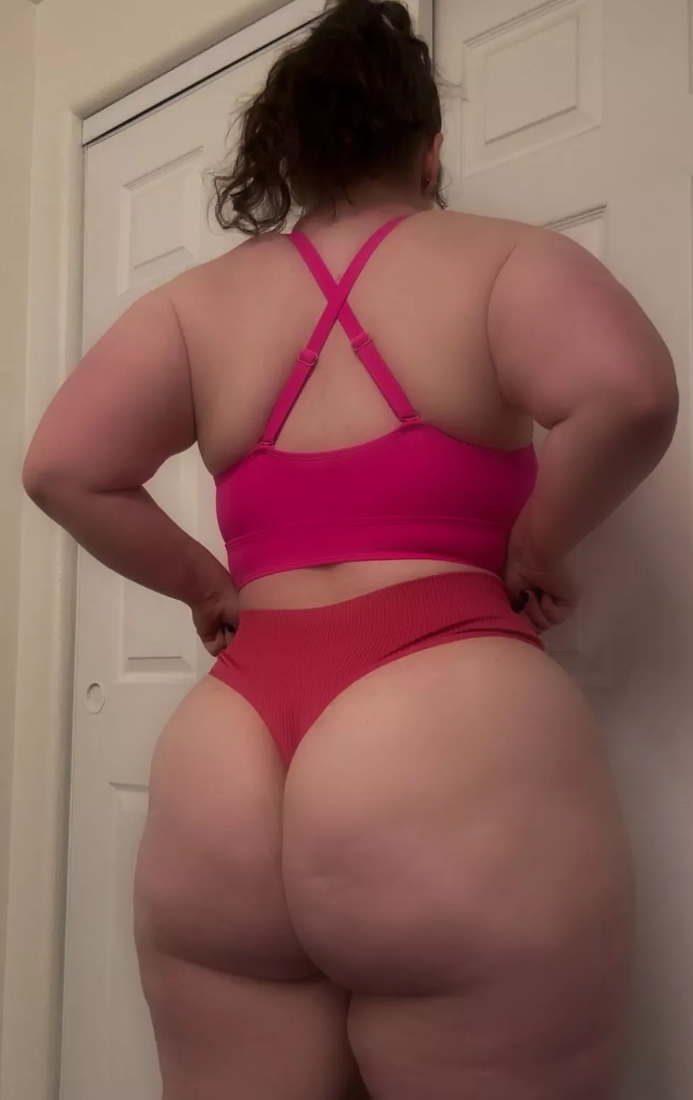 push me against the wall and fuck me hard posted by Rile_Me_Up