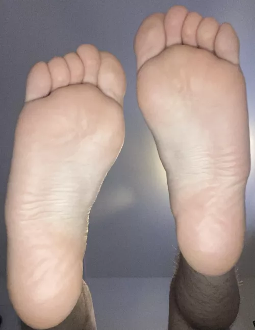 Freshly showered… cum and taste by ukboyfeet110