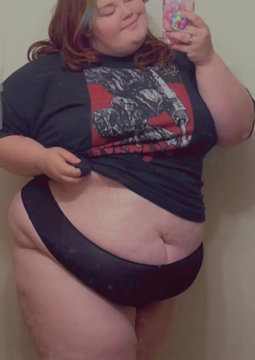 Hii ✨🥺 posted by BeeBunniee