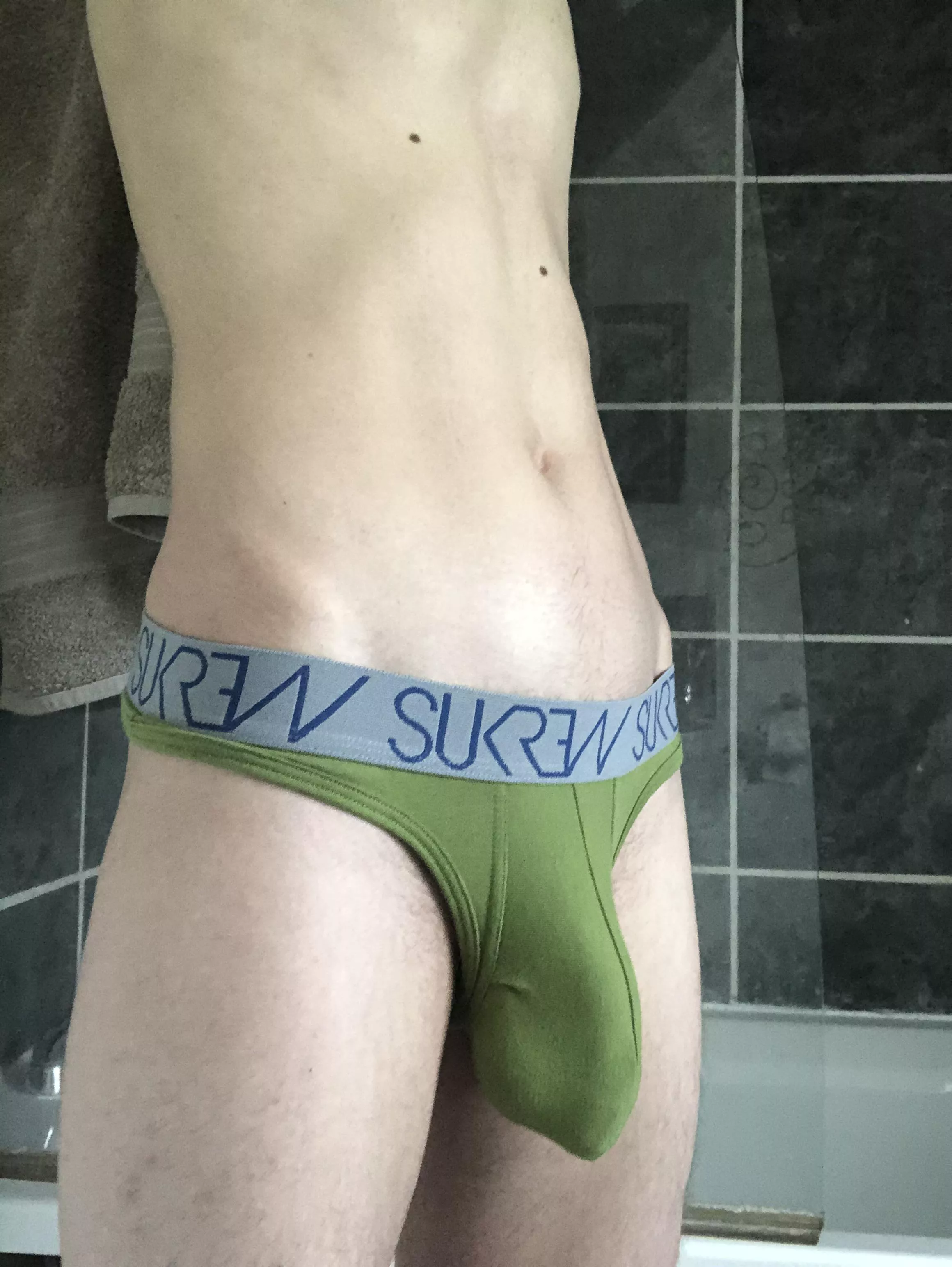 How this for a bulge? posted by SnitchYaGetStitched