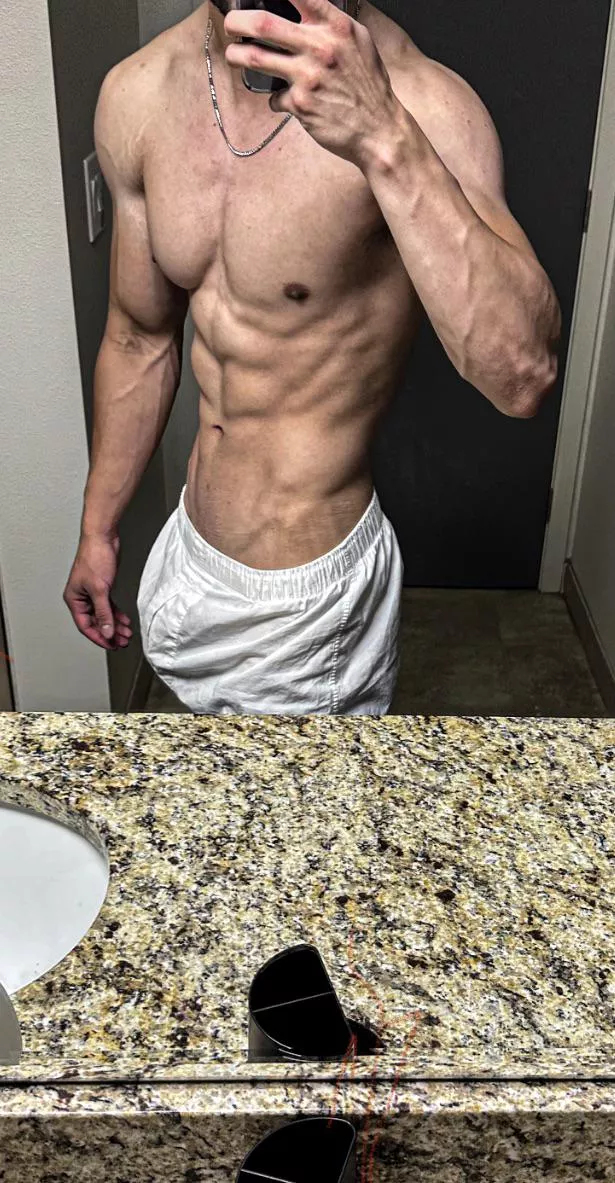 I didn’t know people liked forearms so much👀 posted by BlackwoodBilly