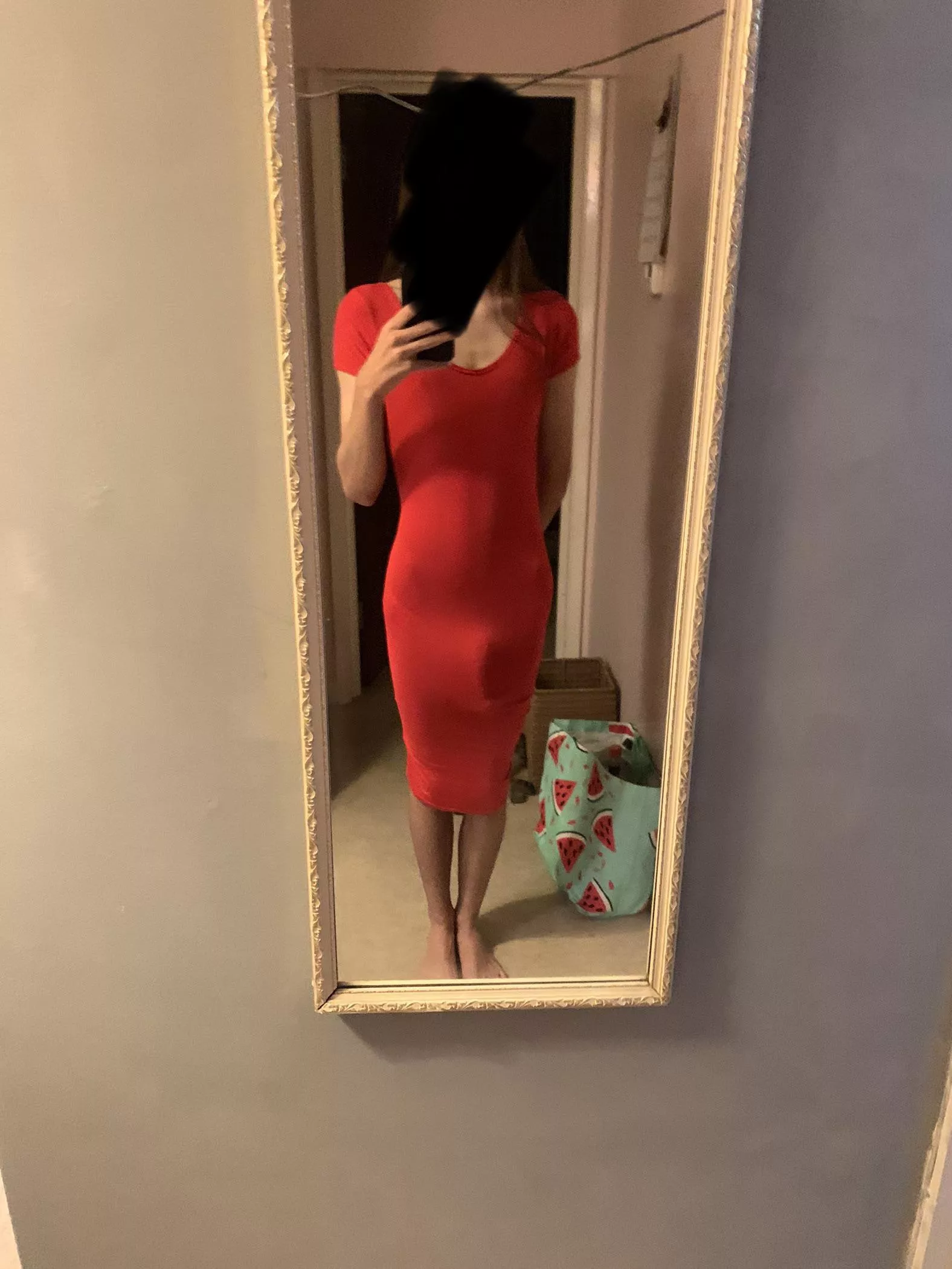 I think this dress is fine to wear, don’t you? posted by Showeryear31