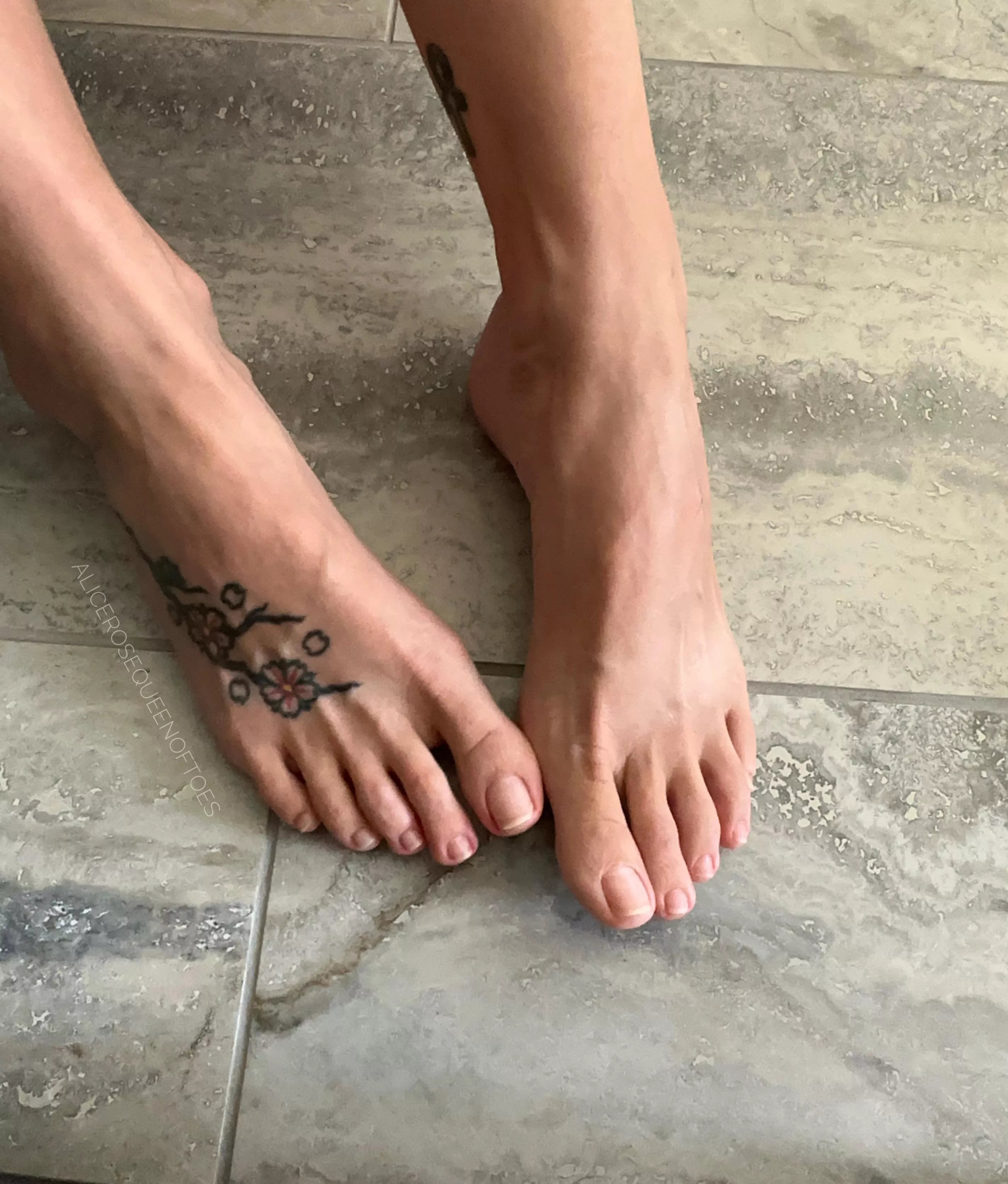 My natural nails are growing on me a bit ❤️ posted by AliceRoseQueenOfToes