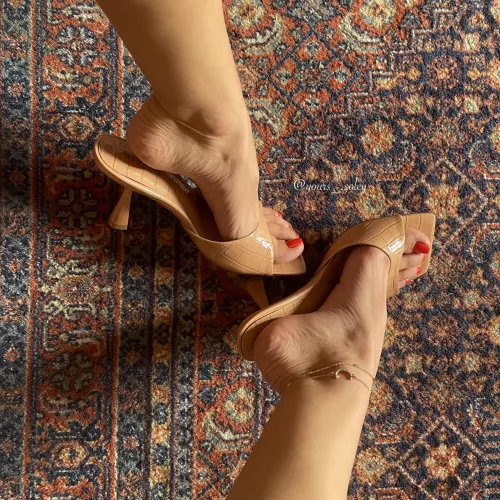 Nude mules and a purdy anklet 🌙✨ by YoursSoley