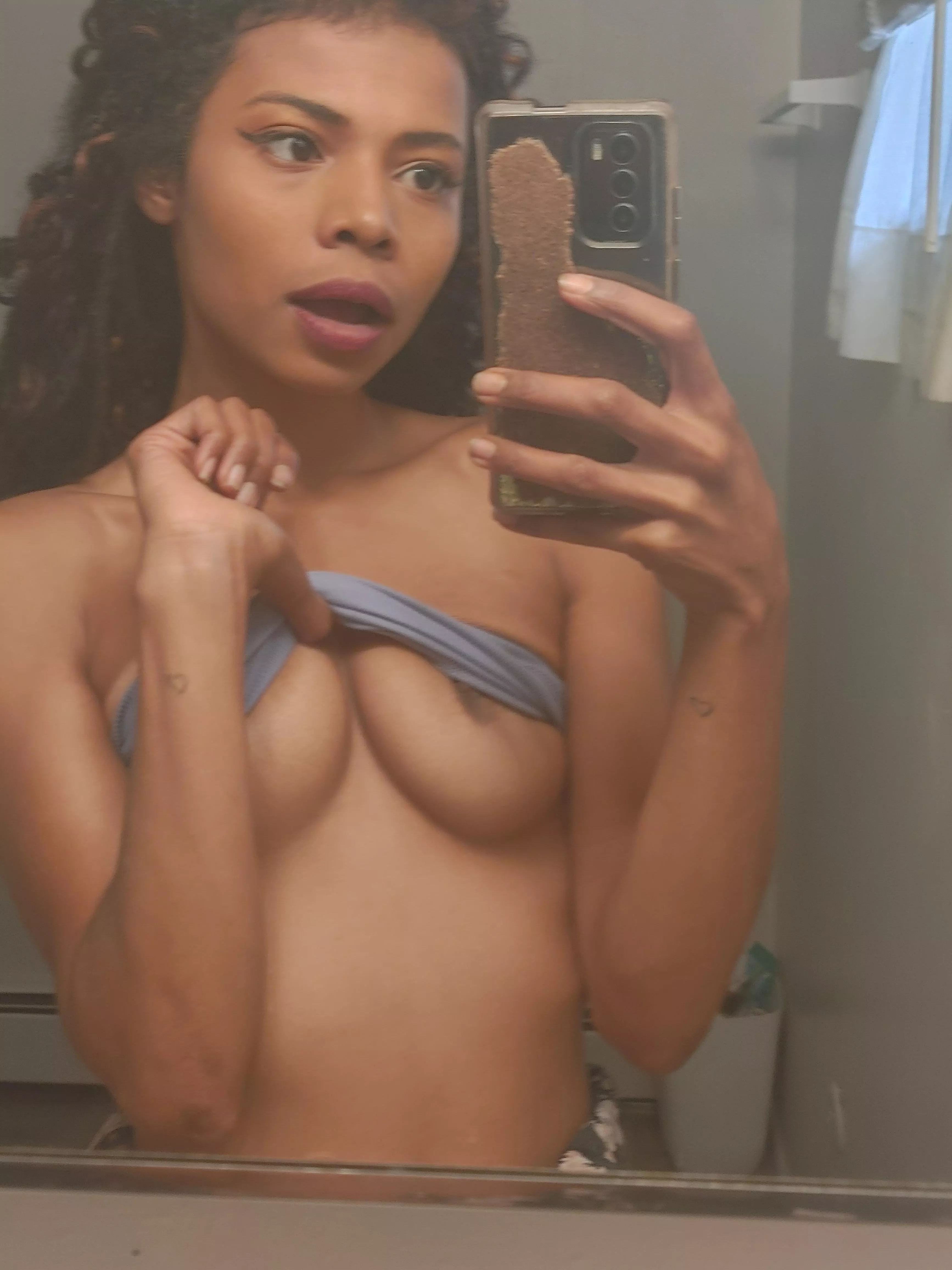 Suprizing posted by feliciathunnder