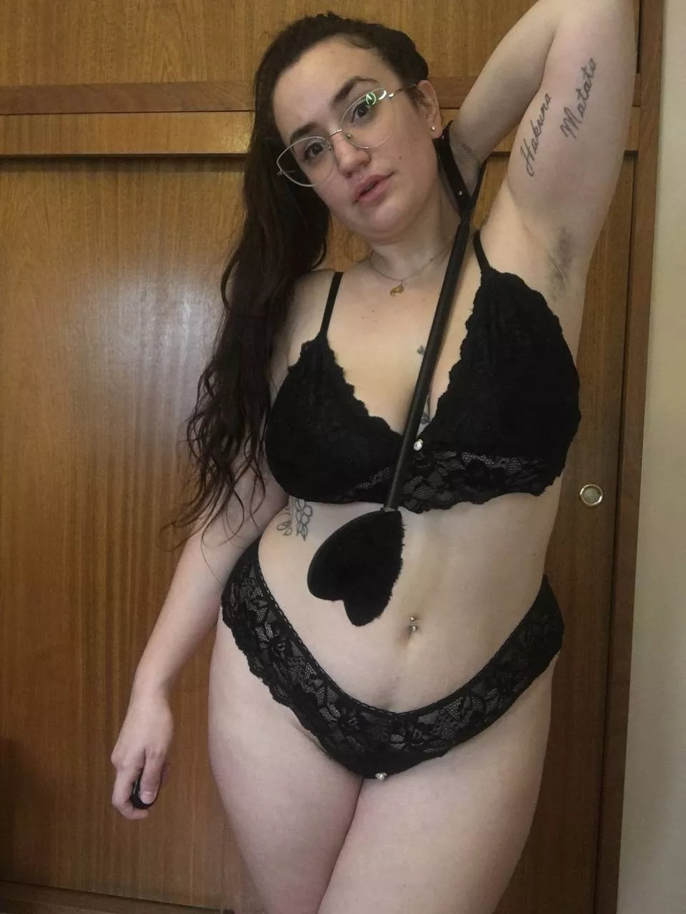 Curves, hair, and all things bare. Ready to explore? posted by whitegirl2727