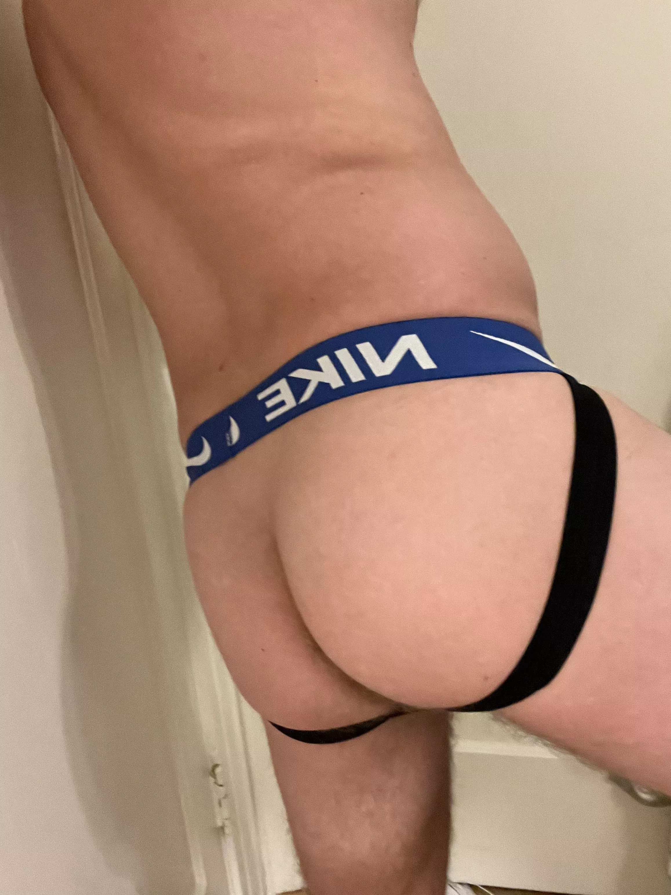 Time for breakfast [28] posted by bibeechboy