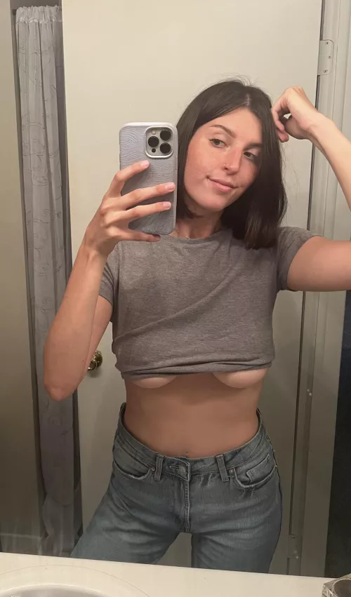 Tiny tee 😋 by gingersnap586