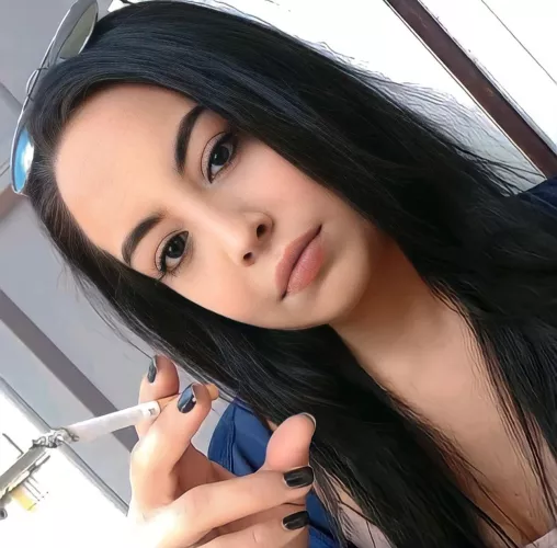 When you run into a store for an emergency pack and they don't have your beloved reds in stock #mustplanahead by marlborolover94