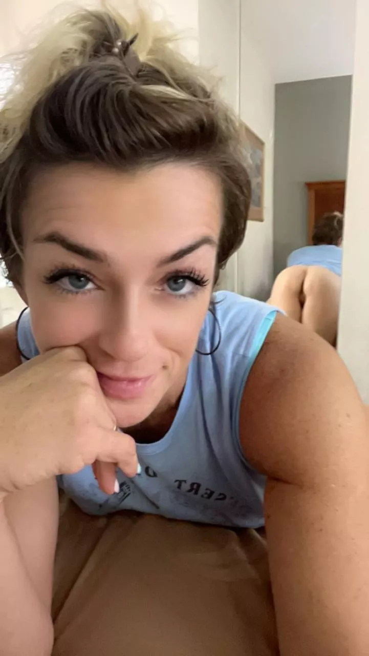 44F ,am I your cup of tea? posted by SashaSins555